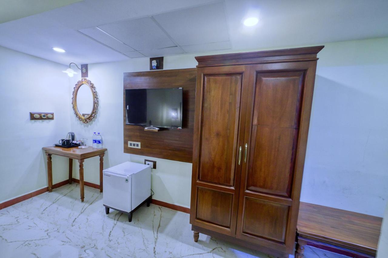Hotel Windsor Castle Salem Dış mekan fotoğraf